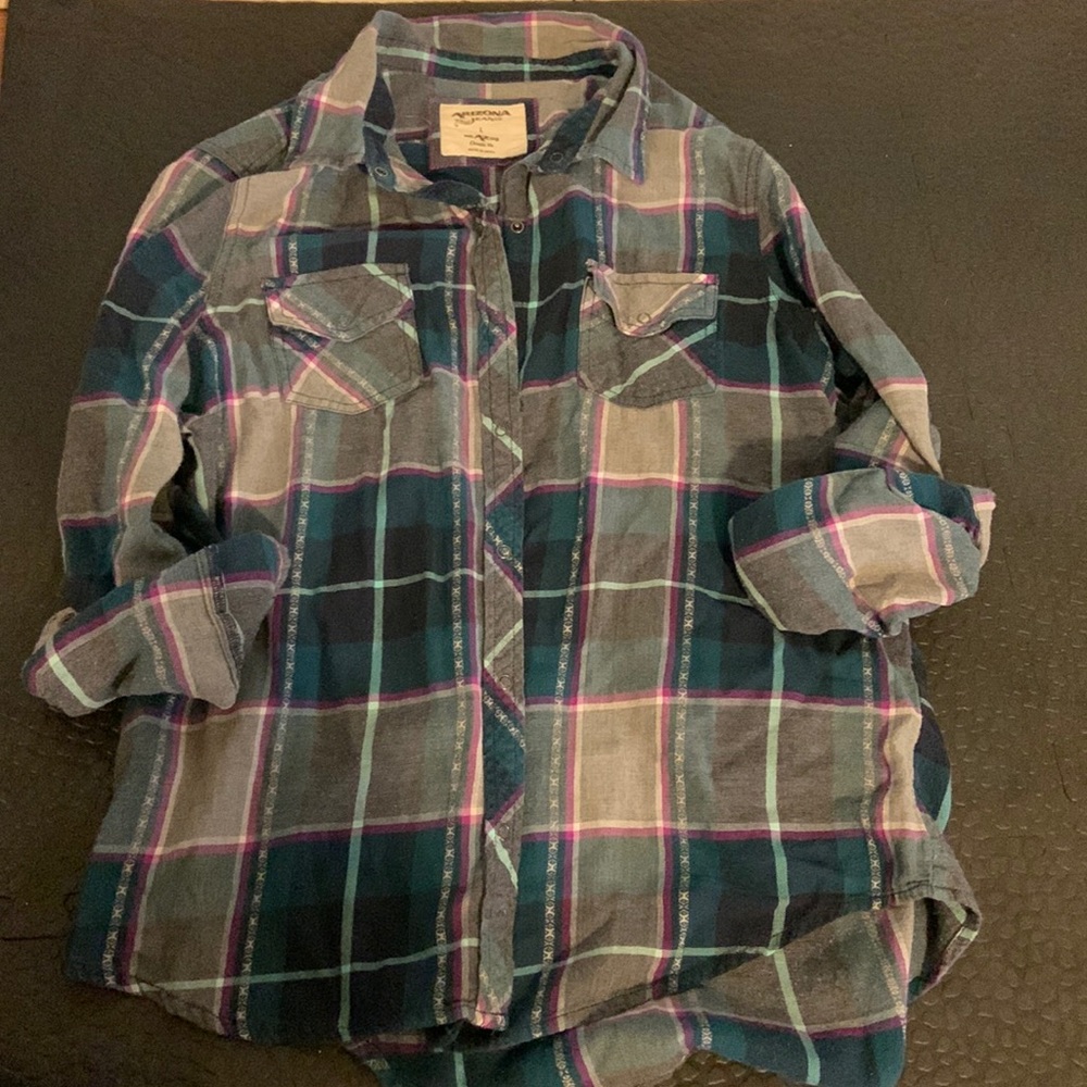 Arizona brand. plaid long sleeve button up shirt